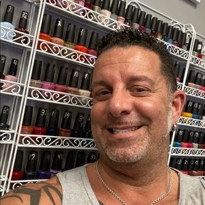 Meet your Posher, Anthony